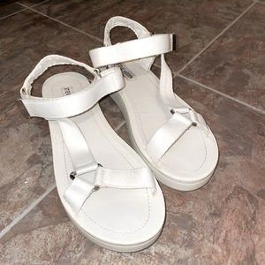 Steve Madden Sandals